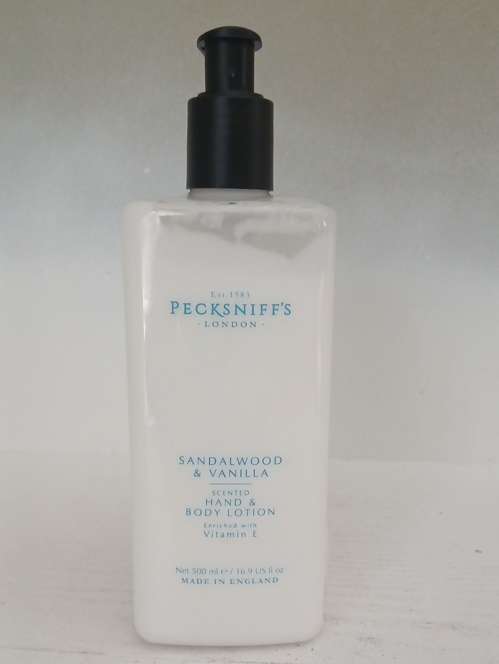 Sandalwood & Vanilla Hand & Body Lotion